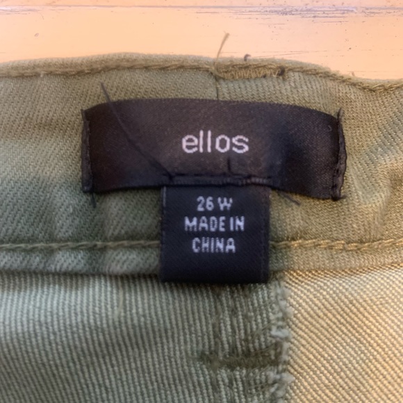 Ellos plus size womens bootcut jeans - Picture 2 of 3